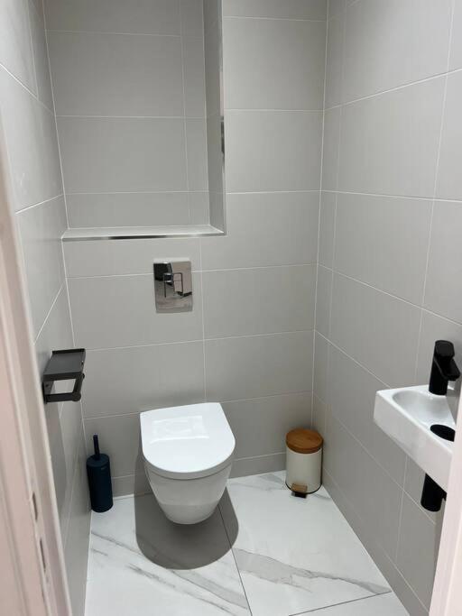 Cosy Flat For 6 People #2 Apartment Asnieres-sur-Seine Exterior photo