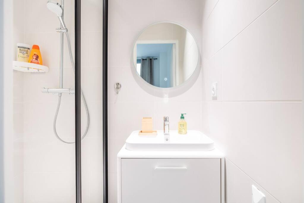 Cosy Flat For 6 People #2 Apartment Asnieres-sur-Seine Exterior photo
